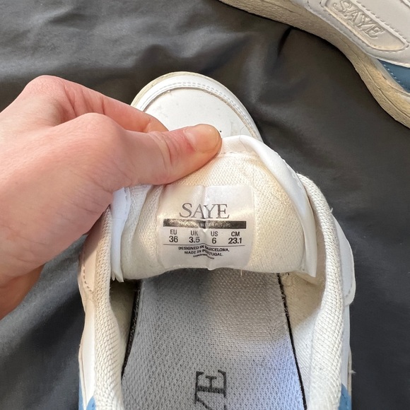 Saye white sneakers, size US6 - Picture 4 of 4